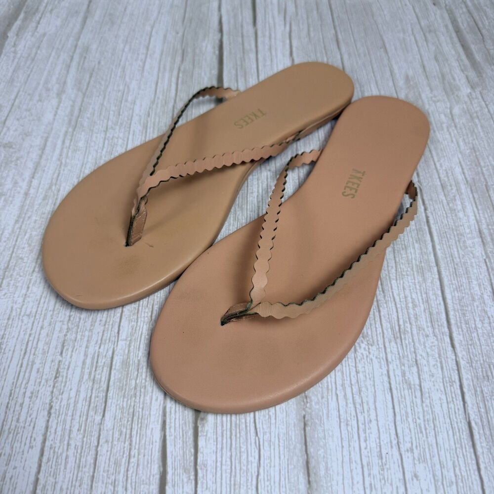 Tkees Scalloped Sandals Sophie Size 7 Nude Pink Round Toe Slip On